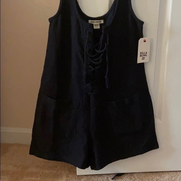 ‼️SOLD‼️NWT Billabong black romper XS - Picture 6 of 6